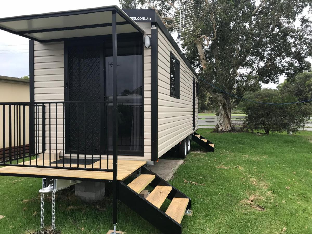 Surfrider Caravan Park Barrack Point Bagian luar foto